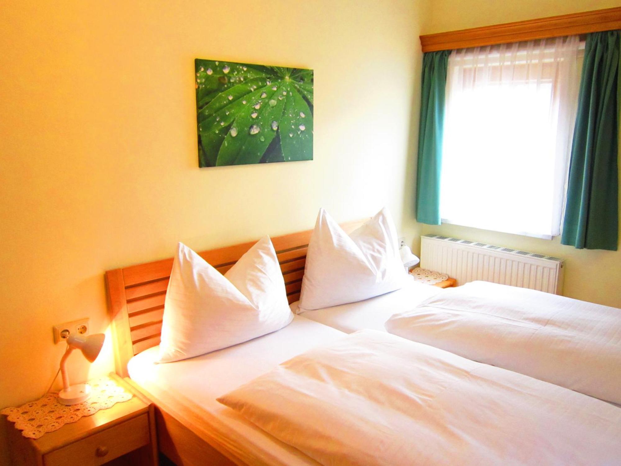 Vila Gut Neusess Mauterndorf  Pokoj fotografie