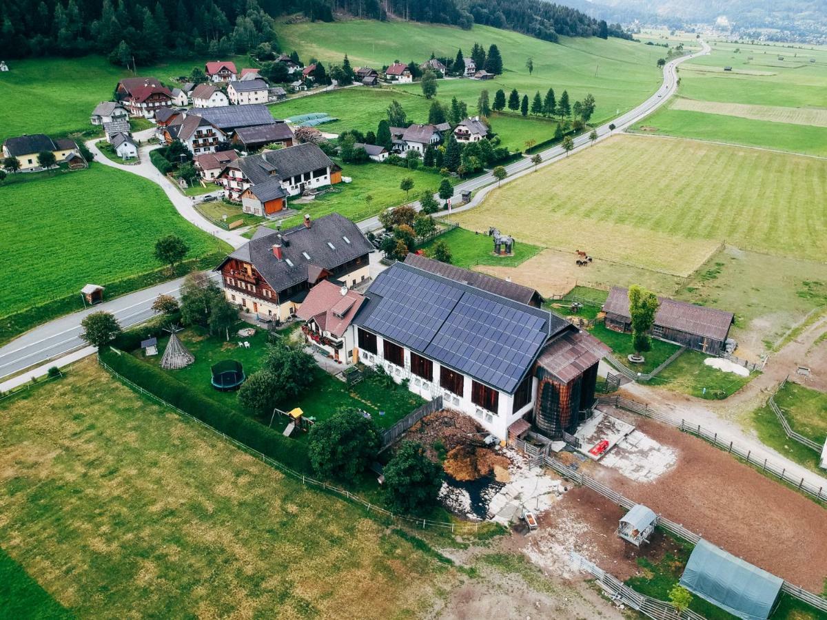 Vila Gut Neusess Mauterndorf  Exteriér fotografie